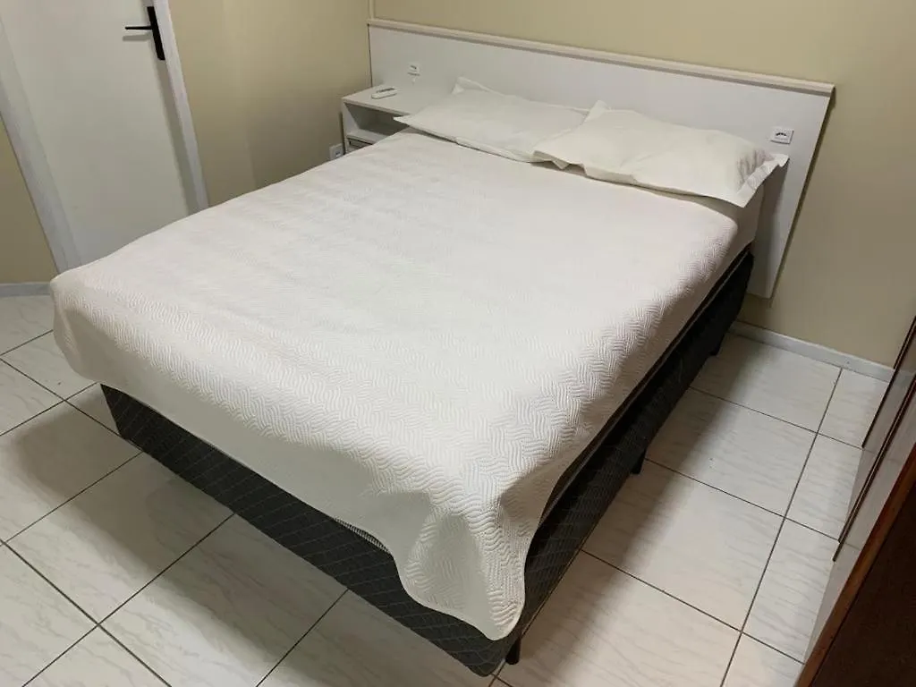 شقة Res. Acapulco بومبينهاس
